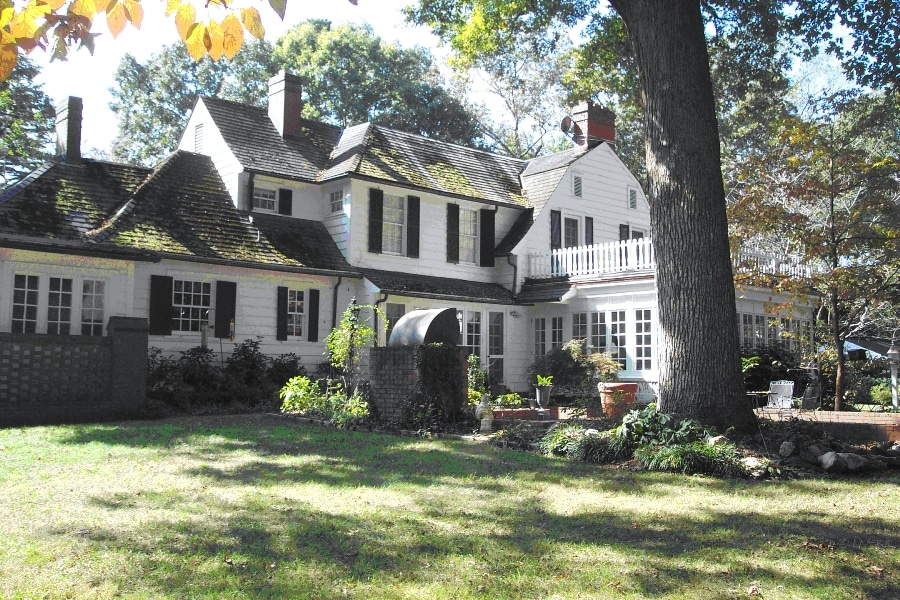 Historic manor for sale between Charlotte and Asheville NC.