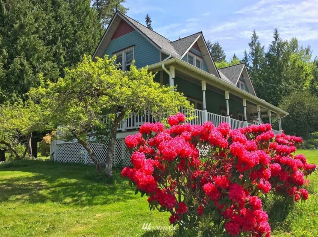 Exterior of Kitsap County home.