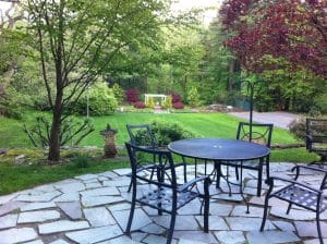 Brandt House B&B patio dining