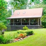 Shady Oak Log Cottage Exterior