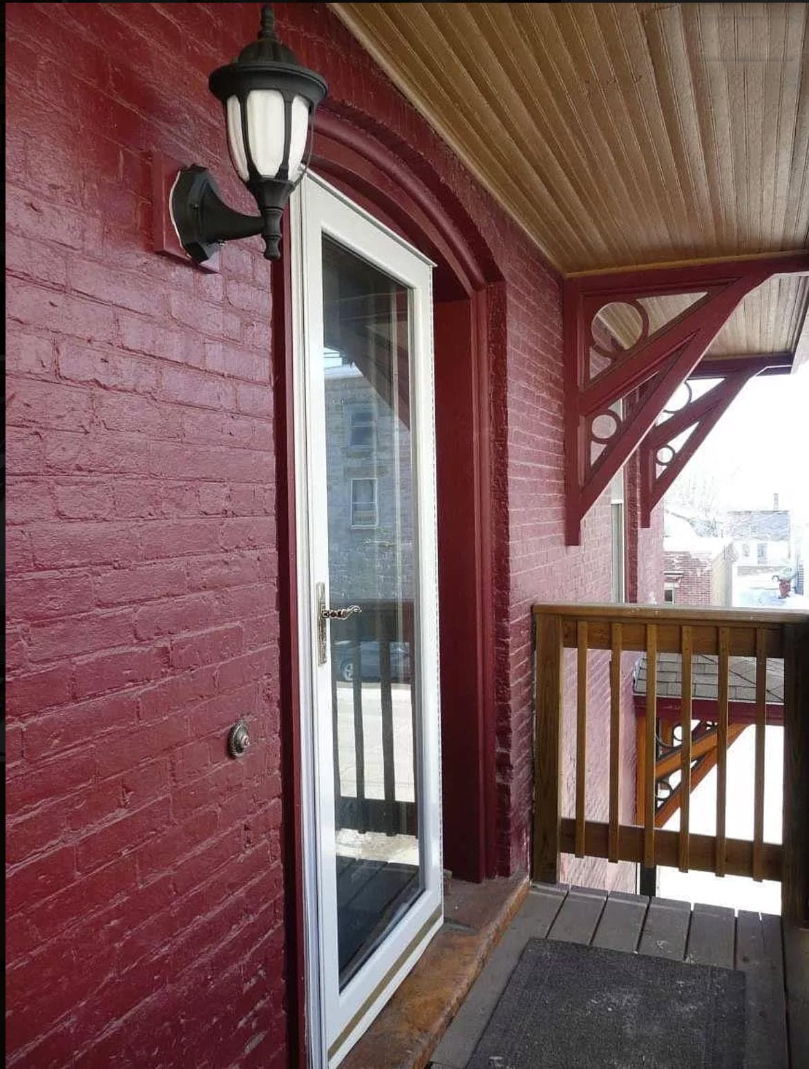 Exterior of apartment entrance of the Vermont Historic Property