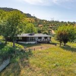 Front view of the Oregon Dream Farm on 58 Acres