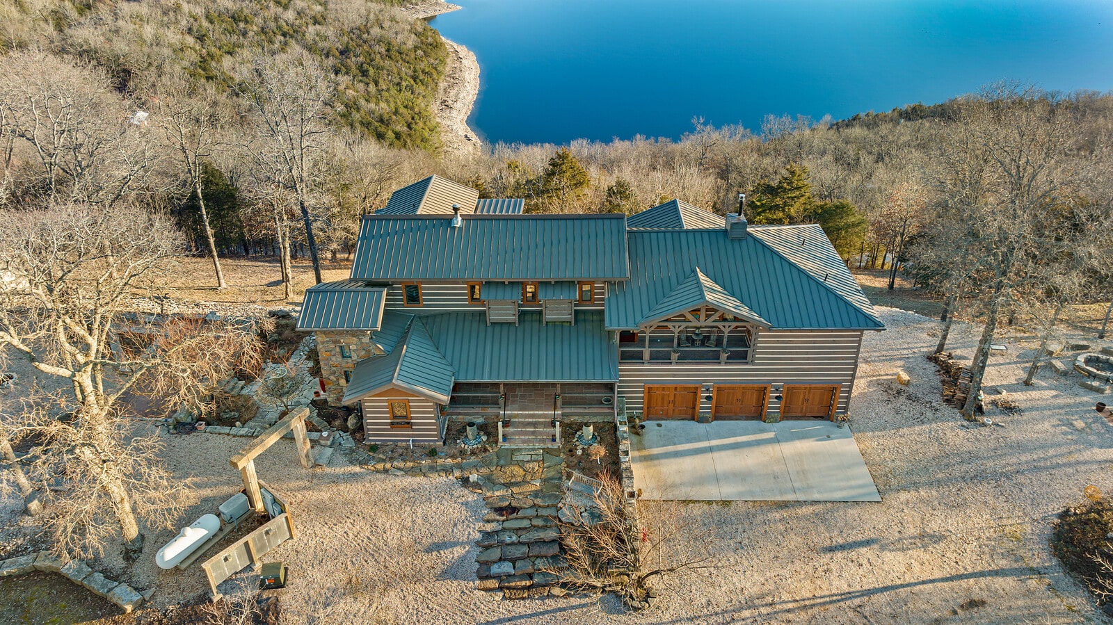 Moonstone: 3-Home Waterfront Masterpiece