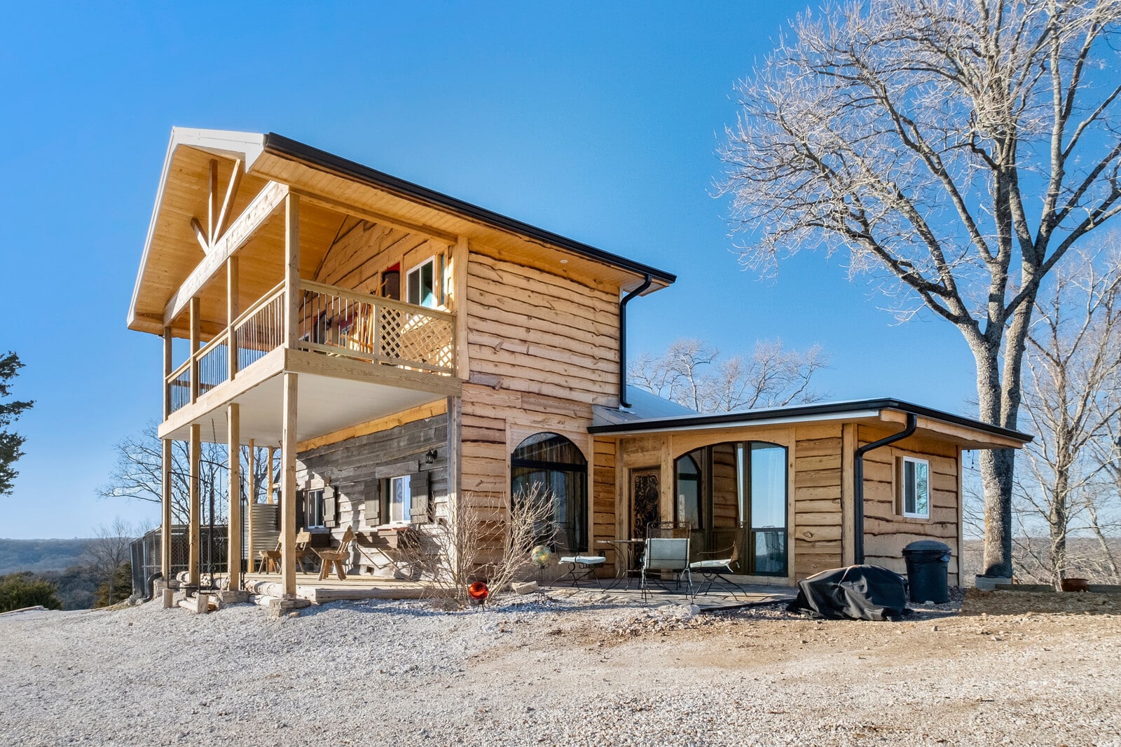 Moonstone: 3-Home Waterfront Masterpiece
